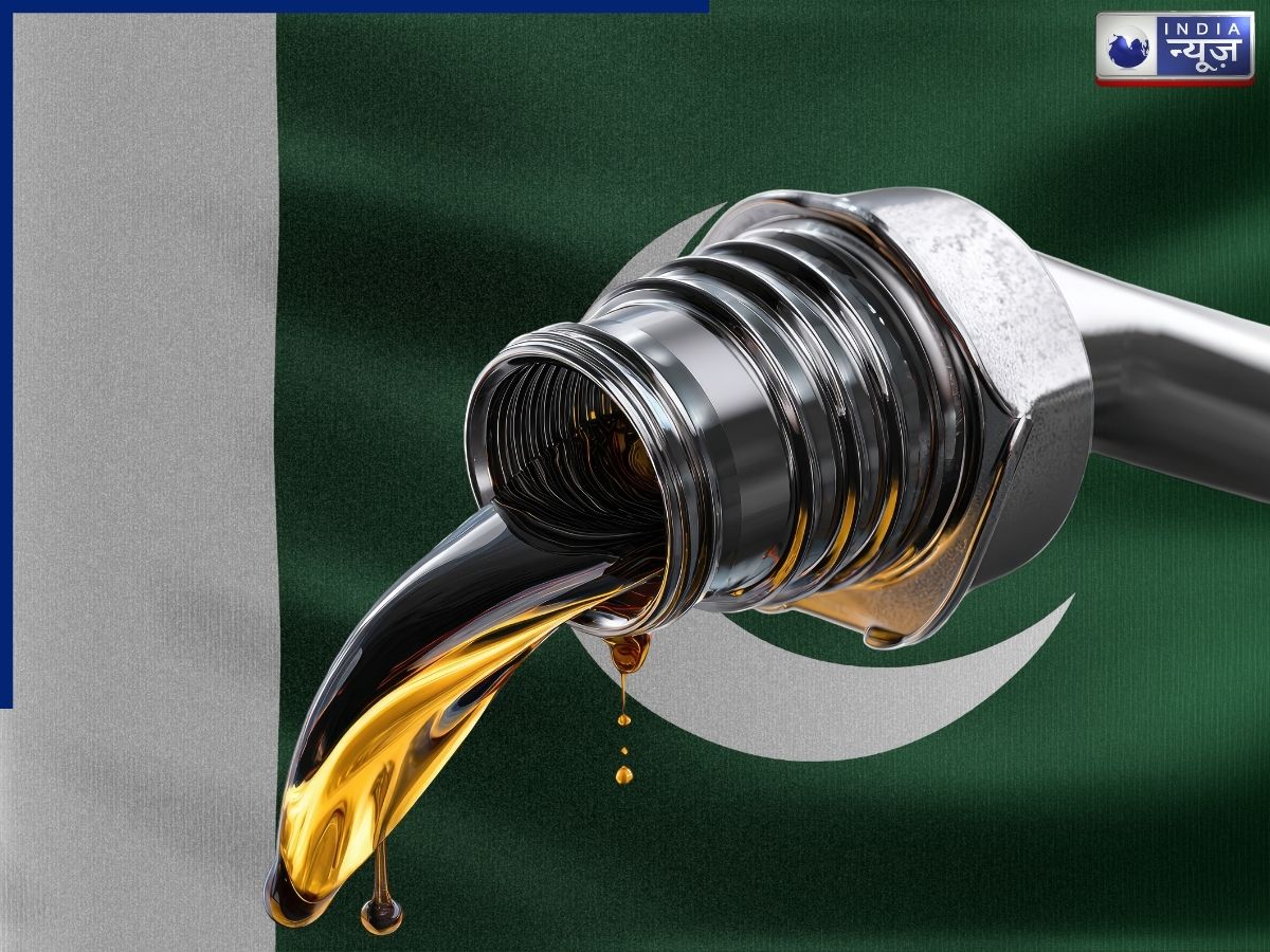 पाक में पेट्रोल और डीजल के दाम में बड़ा उछाल, रेट सुन पाकिस्तानियों के छूटे पसीने; पूरे देश में हड़कंप