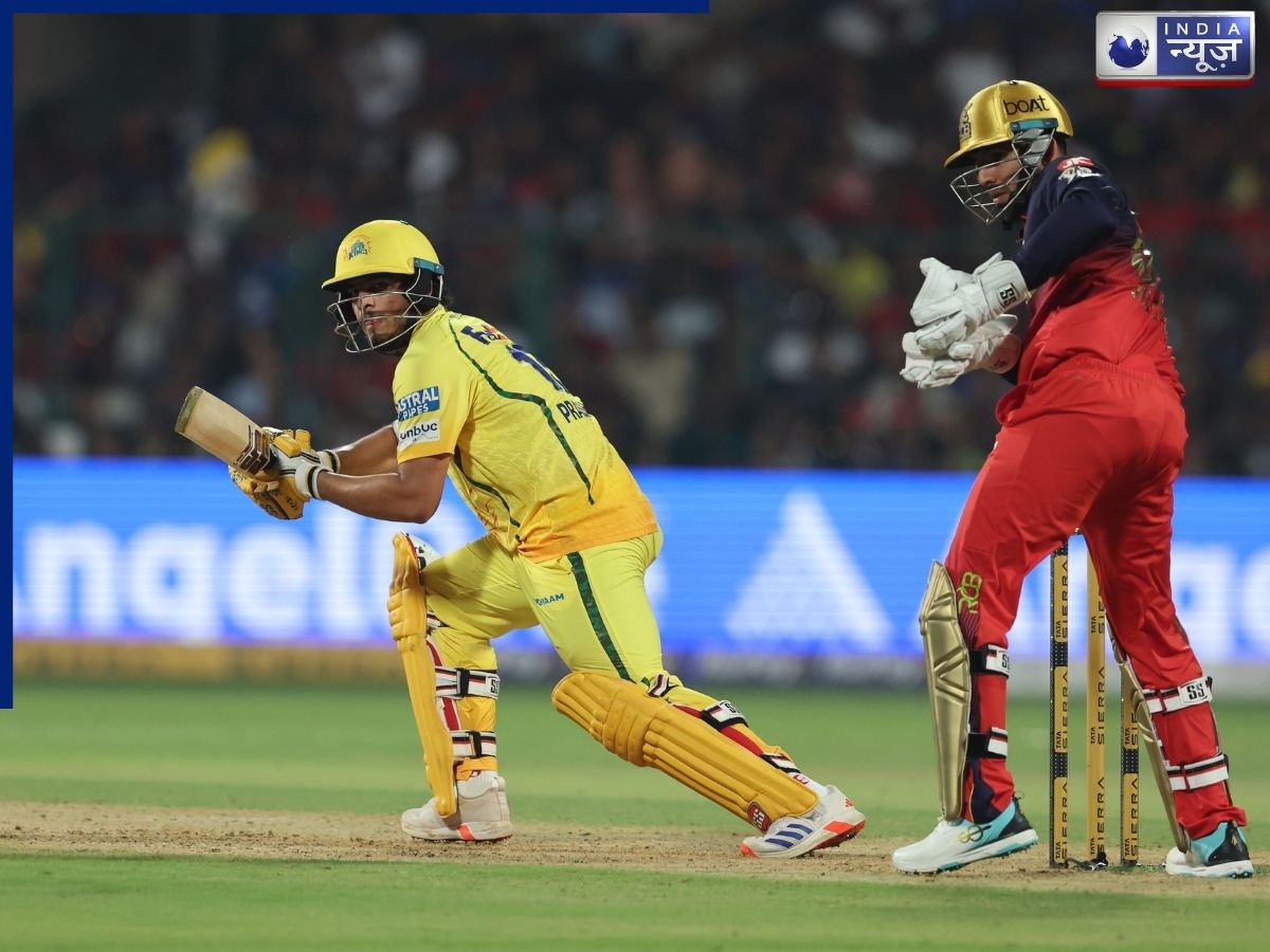 IPL 2026: CSK की अजीबोगरीब रणनीति… 14 करोड़ी ऑलराउंडर से नहीं करवाई बॉलिंग, हर मैच में लाखों का घाटा!