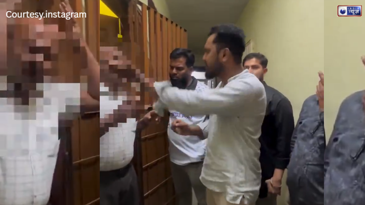 मुस्लिम व्यक्ति को ‘पाकिस्तानी और आतंकवादी’ कहने का आरोप, सेना अधिकारी और पत्नी के खिलाफ फूटा गुस्सा, हुआ विरोध प्रदर्शन!