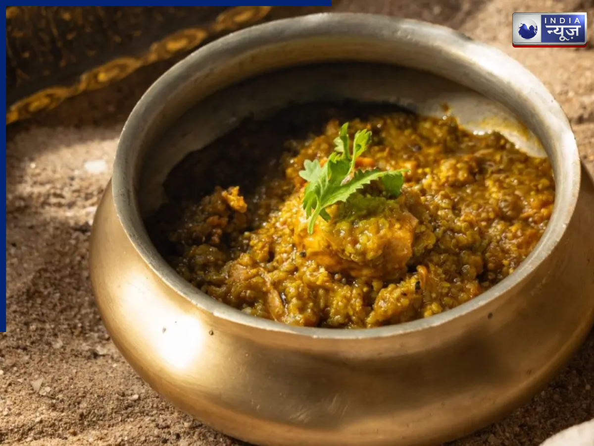 गर्मियों में बढ़ाना है खाने का स्वाद, 10 मिनट में झटपट बनाएं दही मिर्ची, नोट करें रेसिपी