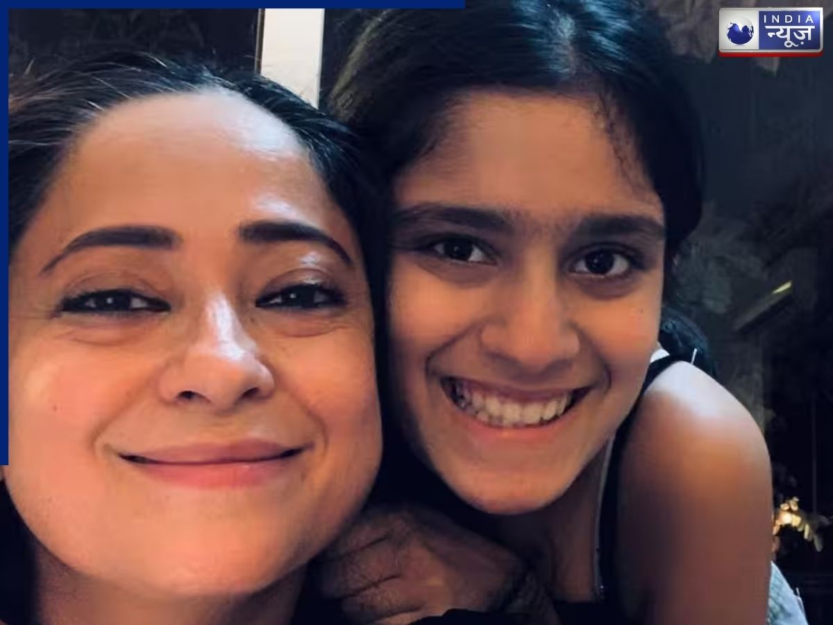 Who is in Sheeba Chadha's family? - Photo Gallery