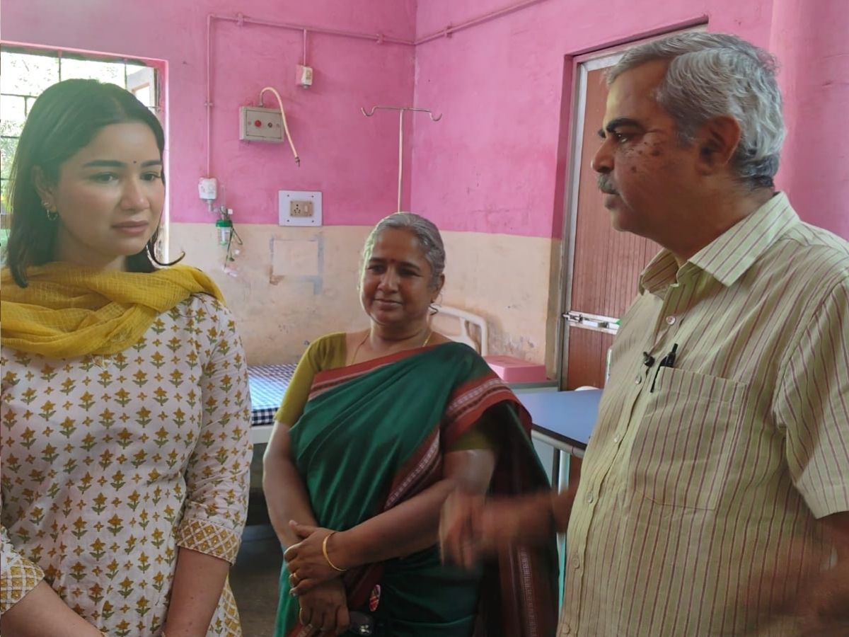 Mumbai via Raipur - Photo Gallery