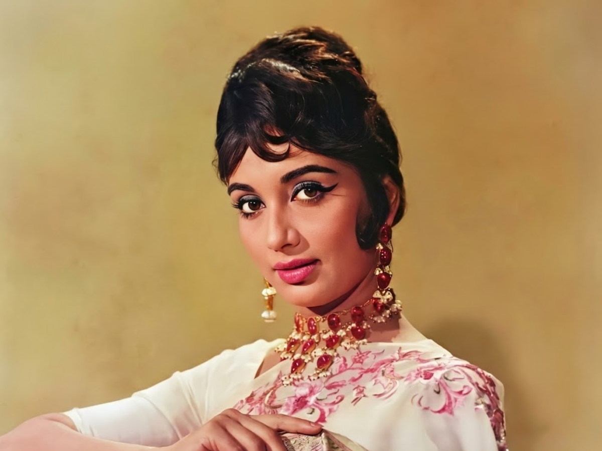 Sadhana Shivdasani - Photo Gallery