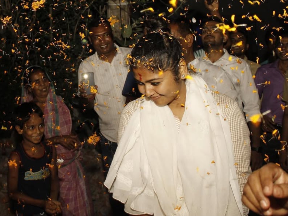 sayani ghosh - Photo Gallery