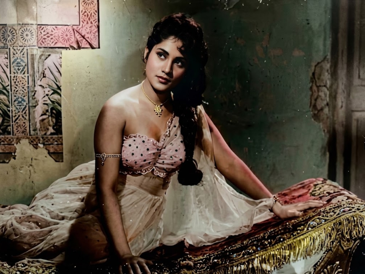 Sayeeda khan - Photo Gallery