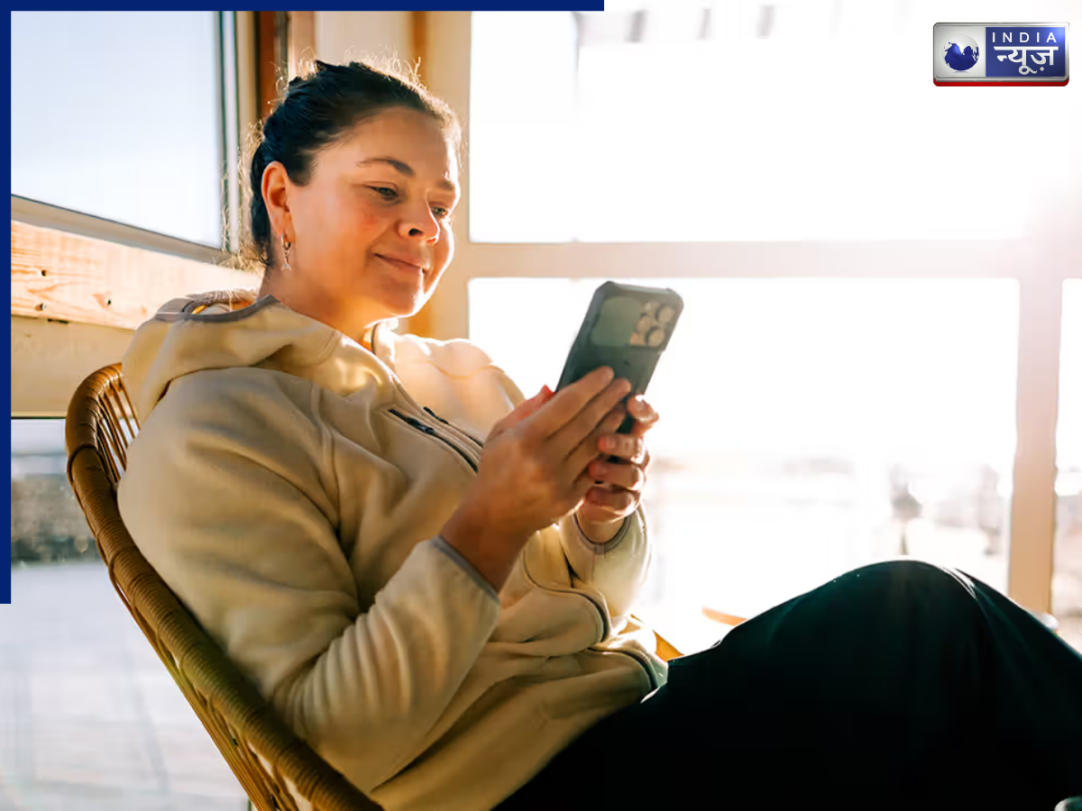 Screen Time - Photo Gallery