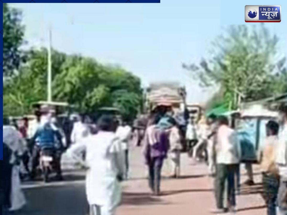Road Accident: शिवपुरी में चक्का जाम… स्कूटी-ट्रैक्टर की टक्कर में युवक की मौत, सड़क पर उतरे ग्रामीण