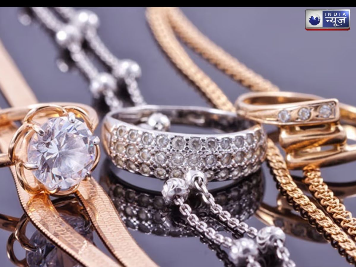 Silver Price Today 9 अप्रैल 2026:  चांदी की चमक पड़ी फीकी या बढ़ गए दाम, नोट करें अपने शहरों के ताजा रेट्स