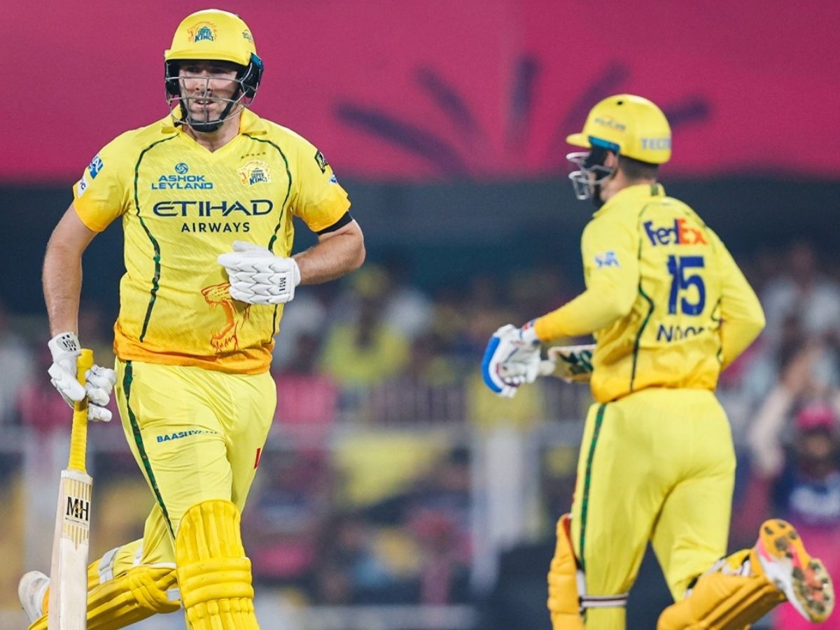 There will be trouble in the dressing room - Photo Gallery