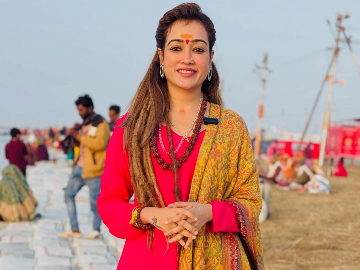 This is how they get close - Photo Gallery