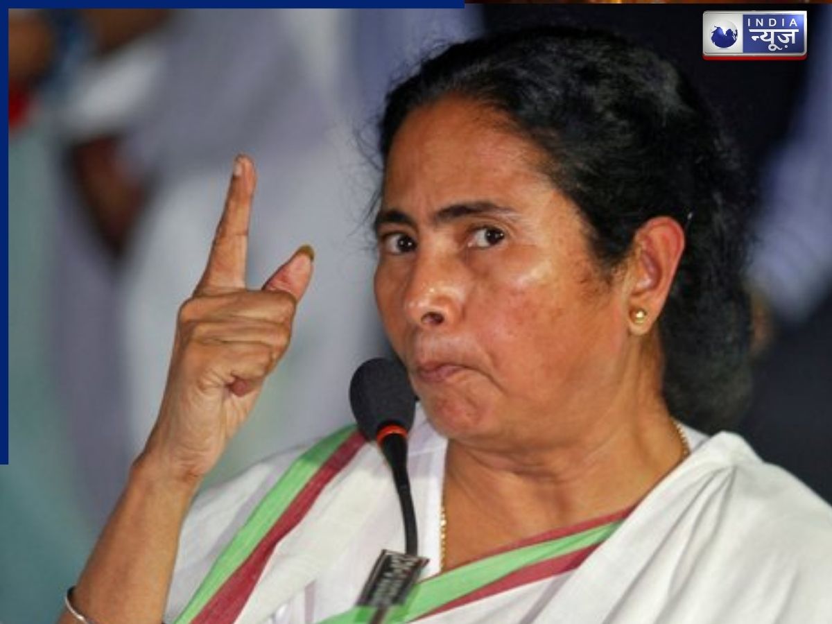 ‘गेट लॉस्ट’ EC ने उड़ाईं TMC की धज्जियां; चुनाव से पहले मामता की बड़ी बेइज्जती