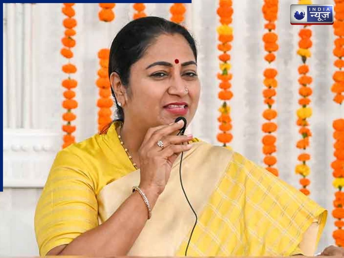 Delhi CM Rekha Gupta will also campaign in Bengal. - Photo Gallery