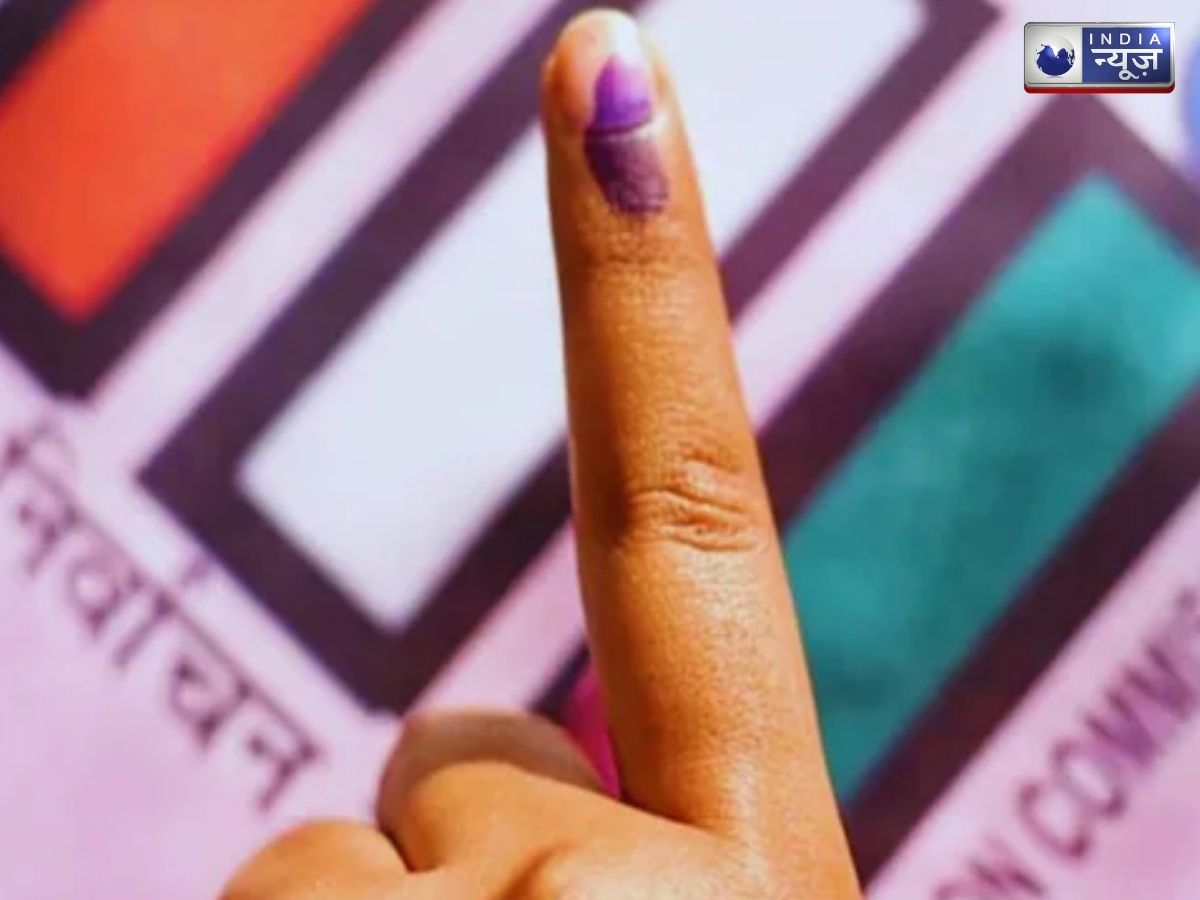 West Bengal Election 2026 Updates: मुर्शिदाबाद में भाजपा उम्मीदवार की पिटाई, 152 सीटों पर दोपहर 1 बजे तक 62% मतदान