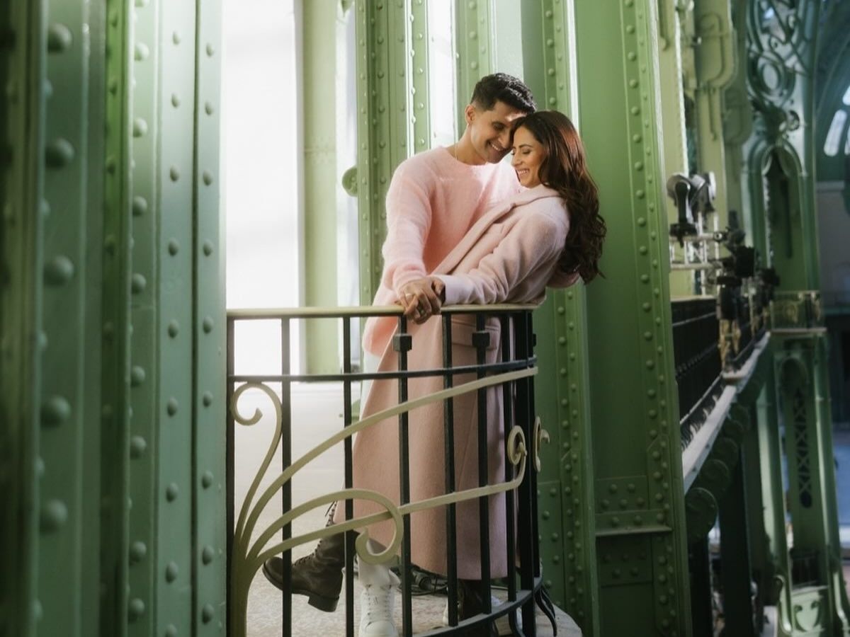 What did Ravi Dubey say when Sargun asked him - Photo Gallery