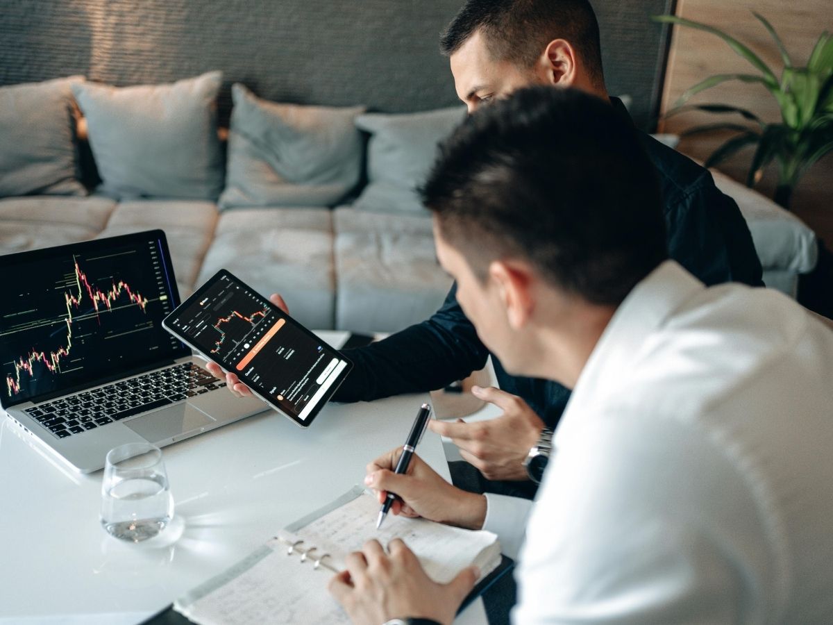 What do bullion traders have to say - Photo Gallery