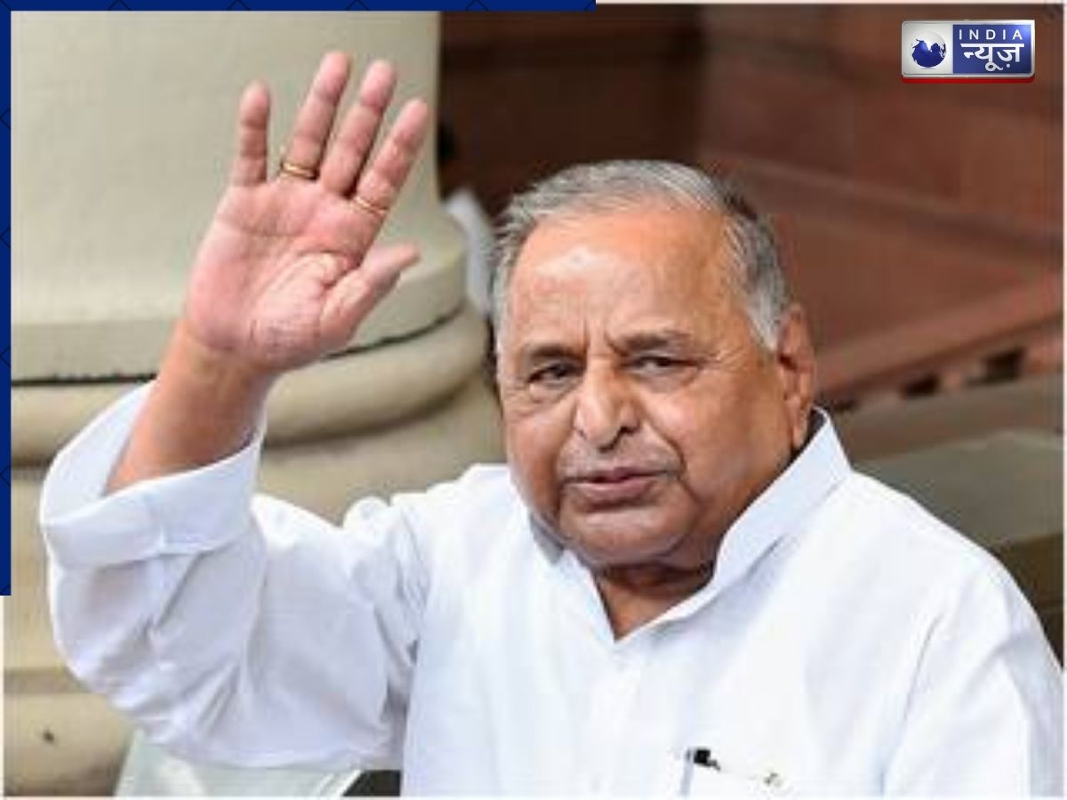 Mulayam Singh Yadav's 'Charkha Daav' - Photo Gallery