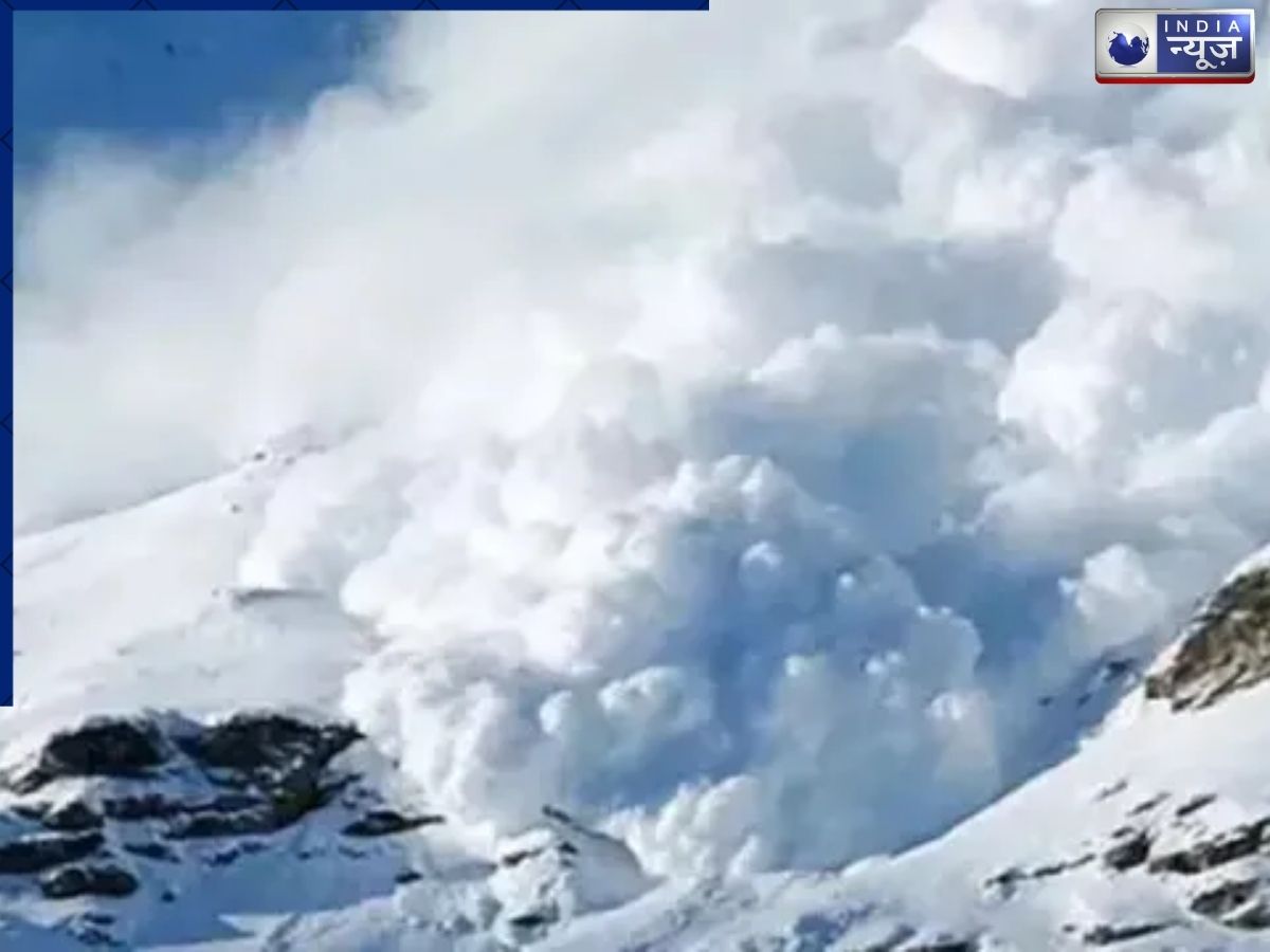Zojila Pass Avalanche: ज़ोजिला दर्रे पर भीषण हिमस्खलन! 5 लोग घायल, कई वाहन फंसे