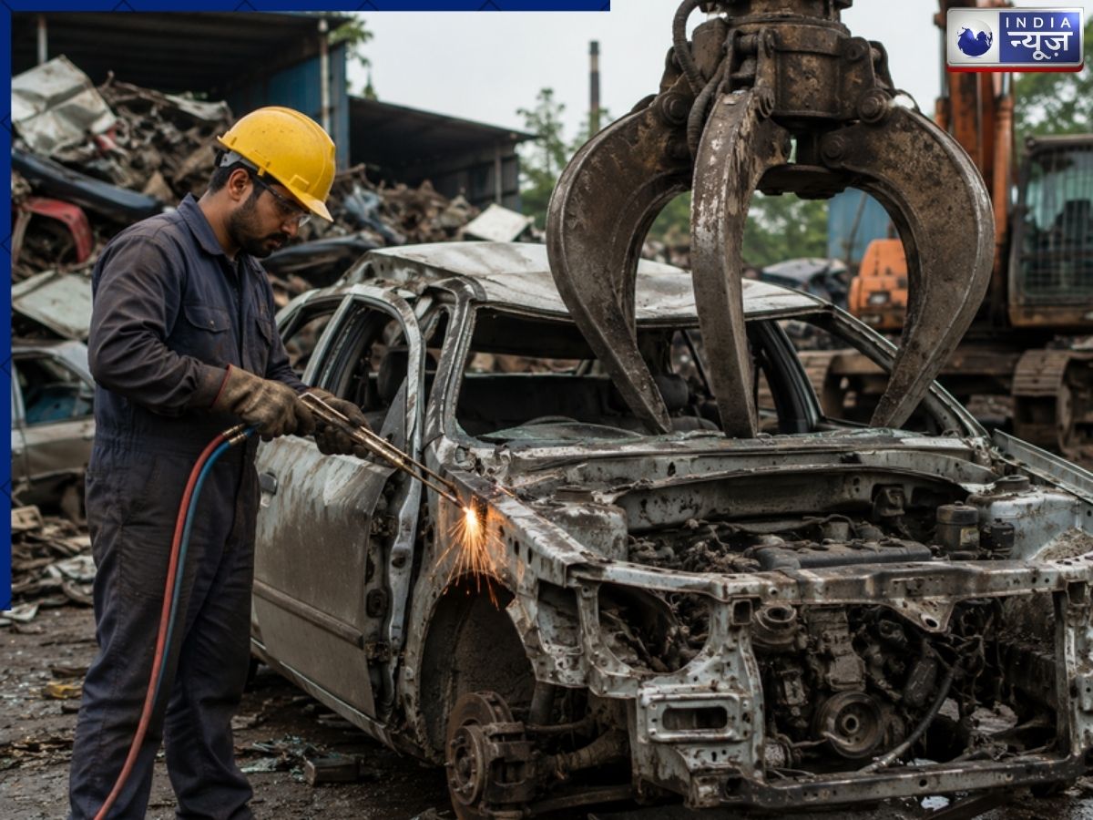 क्या वाकई Scrap Policy से खत्म हो जाएंगी पुरानी कारें? विंटेज कारों को मिली राहत, जानें कितने साल चलेगी आपकी गाड़ी