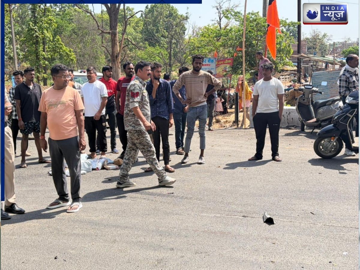 Balrampur Accident: बलरामपुर में दर्दनाक हादसा, तेज रफ्तार ट्रक की टक्कर से डिलीवरी बॉय की मौके पर मौत