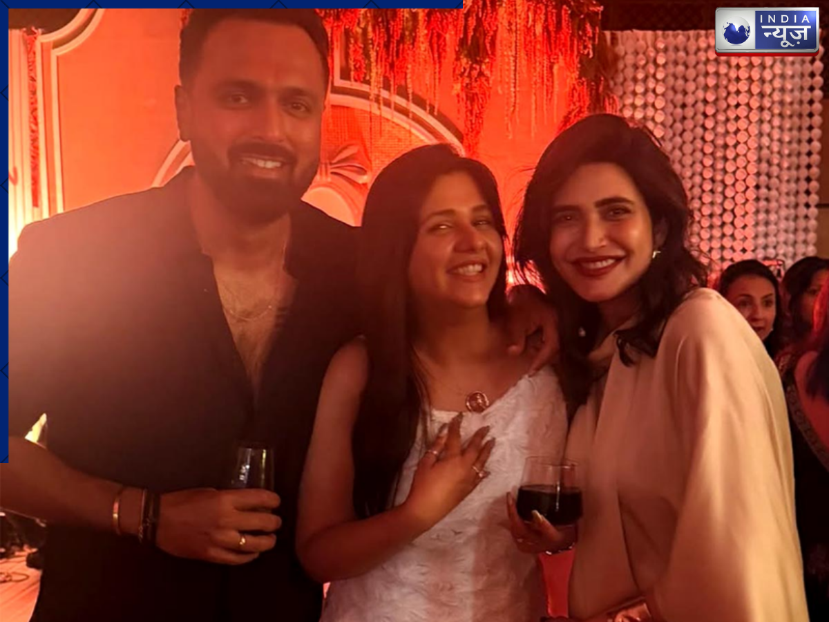 Daljeet kaur Shared Photos