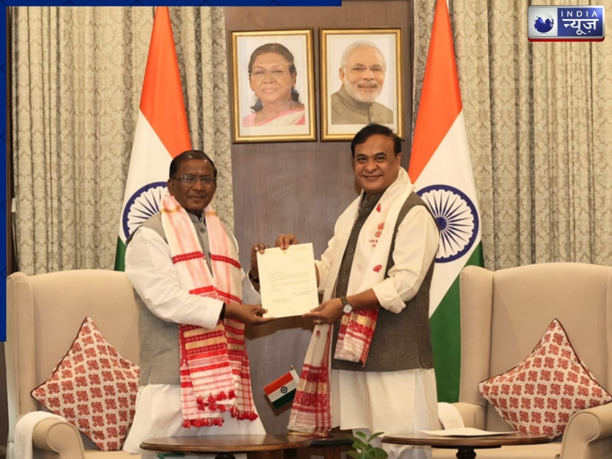 हिमंत बिस्वा सरमा ने अचानक सीएम पद से दिया इस्तीफा, राज्यपाल से मुलाकात के बाद राजनीतिक हलचल तेज