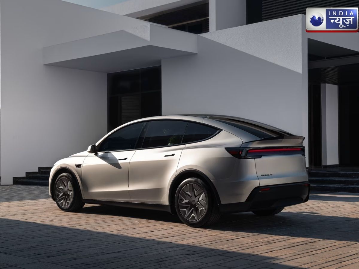 Tesla Model Y L vs Mercedes-Benz CLA: कौन है सेगमेंट की बेस्ट कार? फीचर्स और परफॉर्मेंस में क्या ज्यादा किफायती