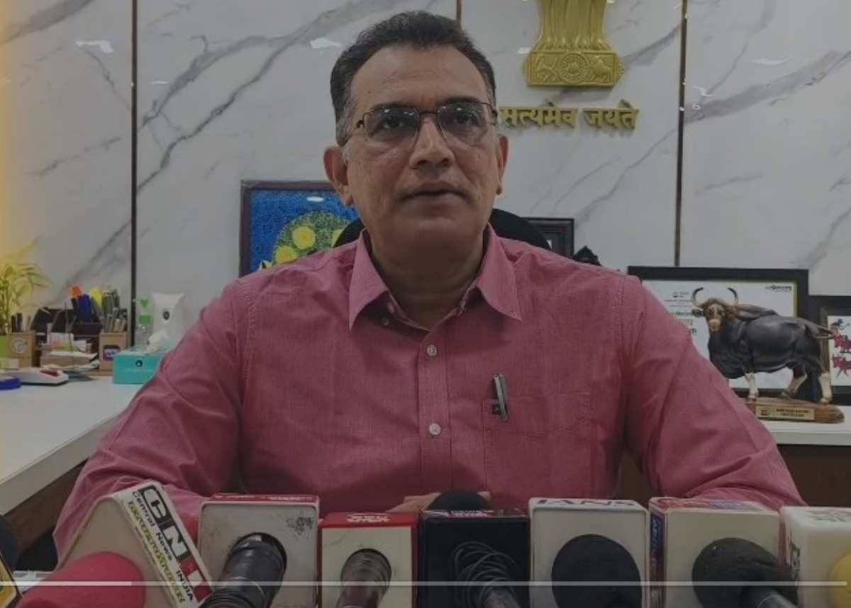 बुजुर्गों से बदतमीजी करना पड़ेगा भारी, खानी पड़ सकती है जेल की हवा