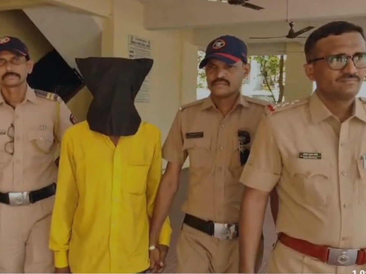 Maharashtra: पूजा-पाठ करने के बहाने 15 साल की नाबालिग से रेप, हिरासत में ढोंगी बाबा