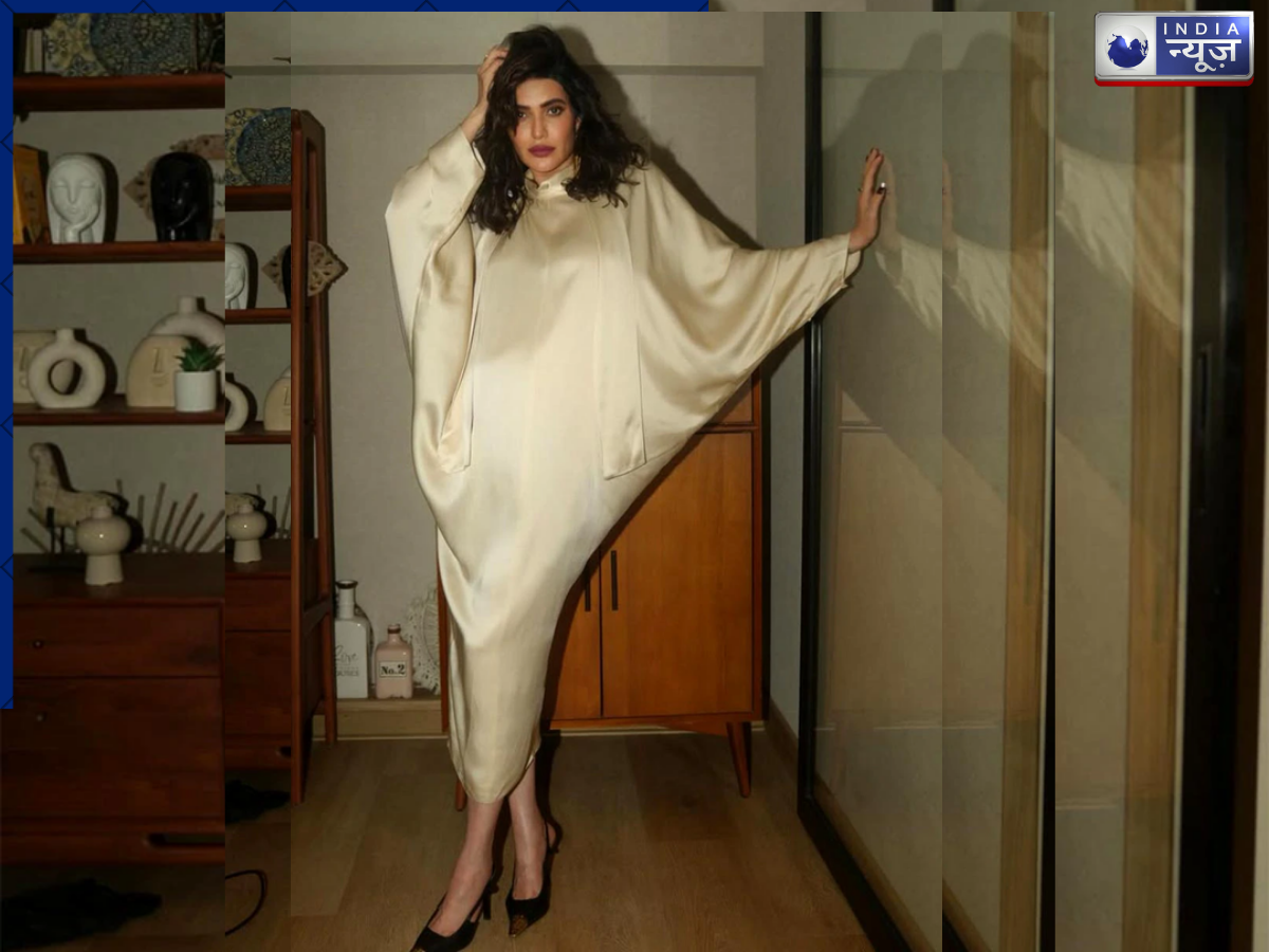 Karishma Tanna Look - Photo Gallery