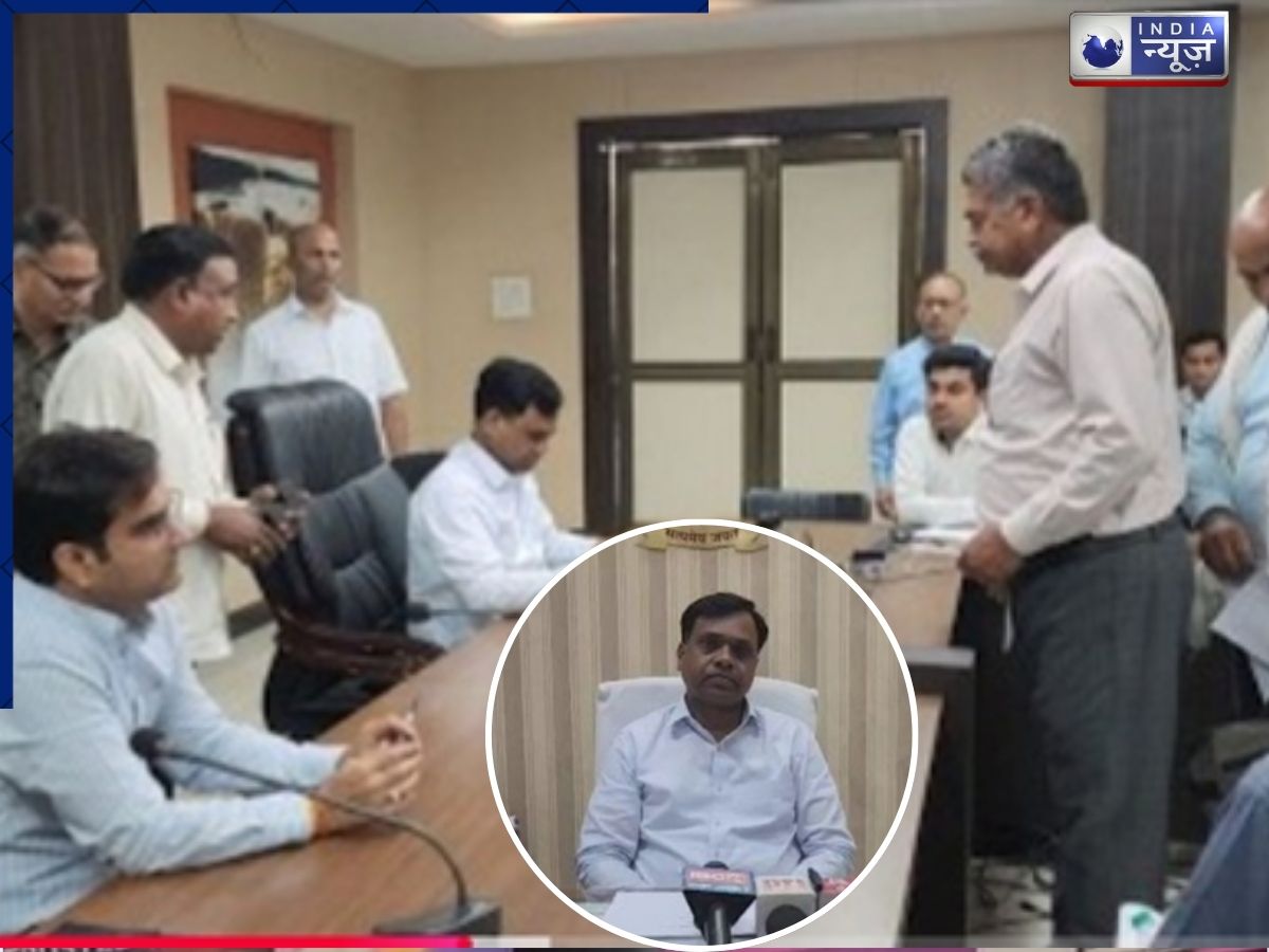 Rewa News: बुजुर्ग कर्मचारी की पीड़ा सुन भड़के रीवा कलेक्टर, लापरवाही पर बाबू को किया सस्पेंड