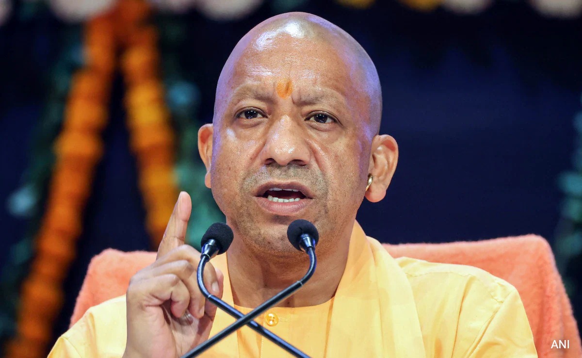 योगी सरकार का नया आदेश, परंपरागत व्यंजनों में नहीं शामिल होगा कोई मांसाहारी पकवान