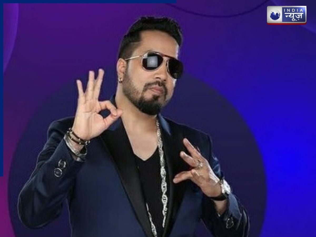 Mika Singh Controversy: 75 रुपये सैलरी, बर्थडे पर सरेआम एक्ट्रेस को Kiss; सिंगर मीका सिंह से जुड़े अनसुने किस्से