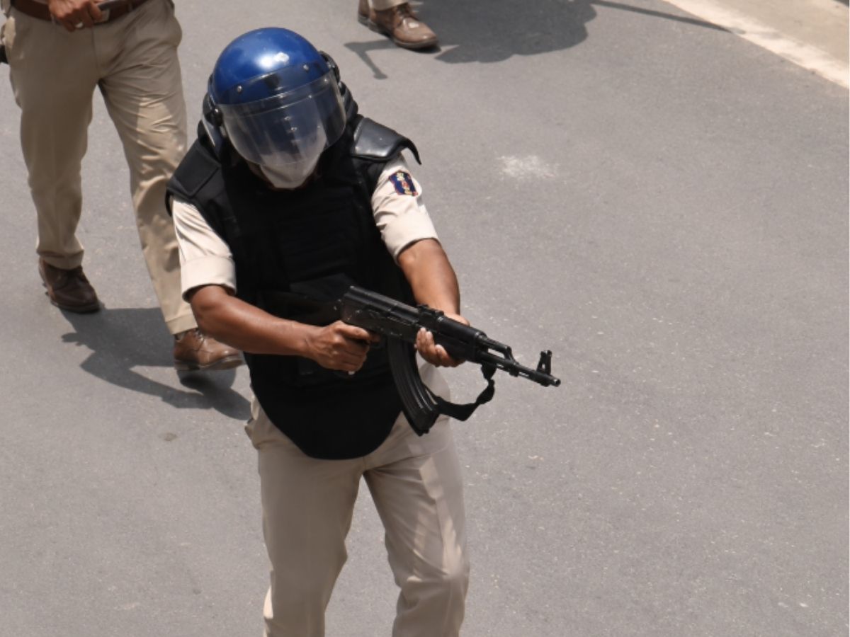 बिहार में प्रदर्शनकारी छात्रों को तितर-बितर करने को AK 47 से की गई थी फायरिंग, वीडियो हो रहा वायरल