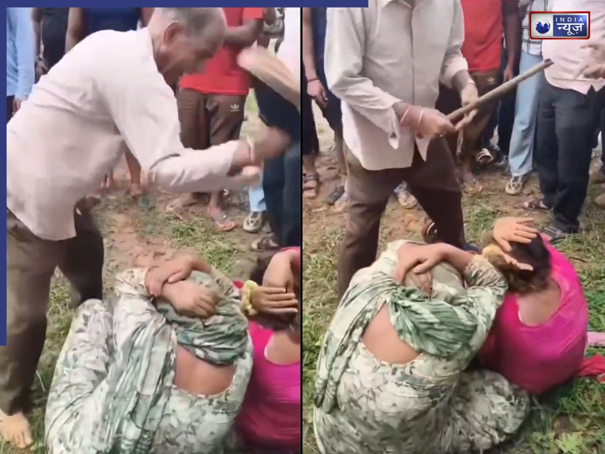 जूते-चप्पल और डंडे बरसाता रहा बुजुर्ग, महिलाओं का तमाशा बनते देख रही थी भीड़… VIDEO पर फूटा लोगों का गुस्सा!