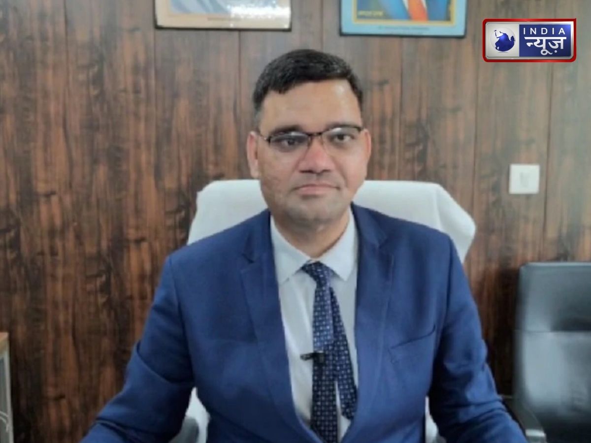 कौन हैं आईएएस रिंकू सिंह राही? जिनके 5 पेज के लेटर ने मचाई खलबली; काम के हिसाब से मांगी आधी सैलरी