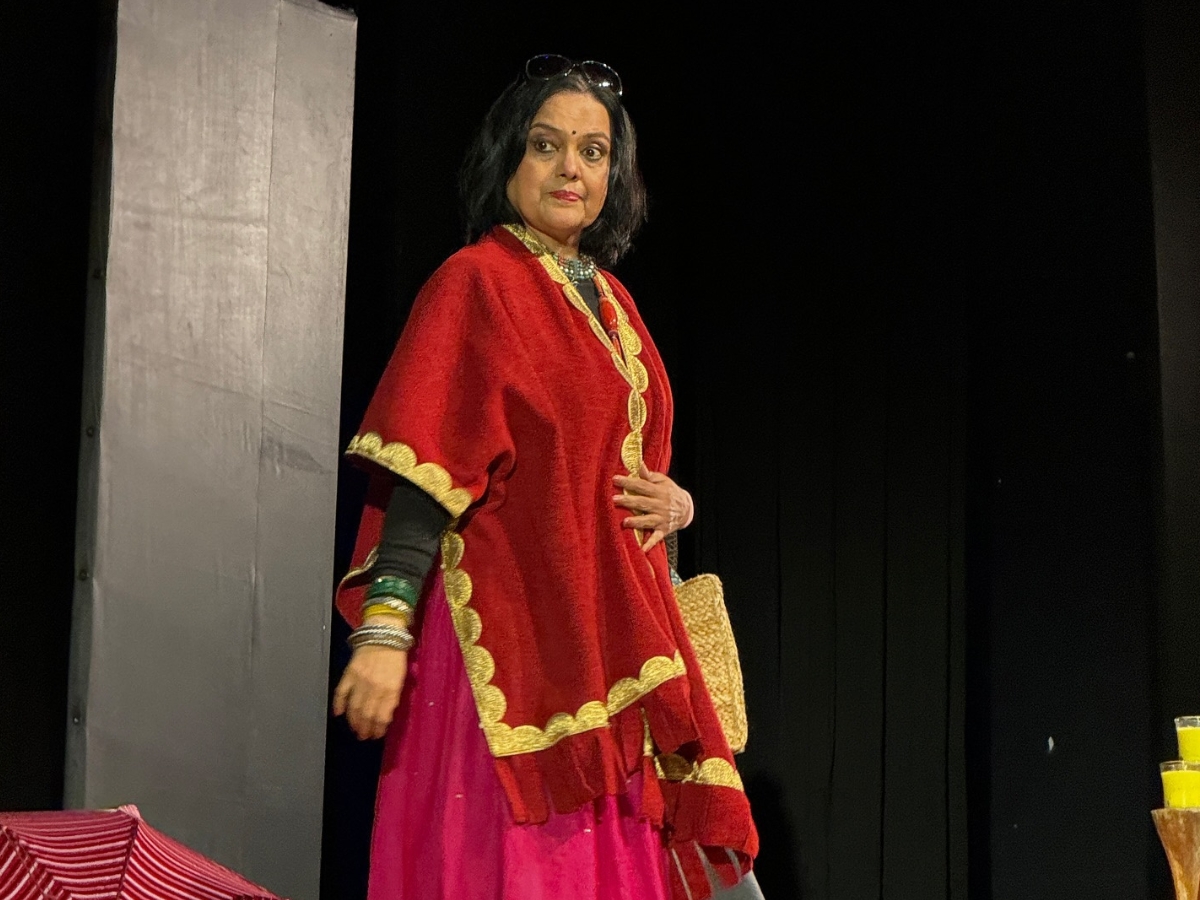 Sushmita Mukherjee C grade films - Photo Gallery