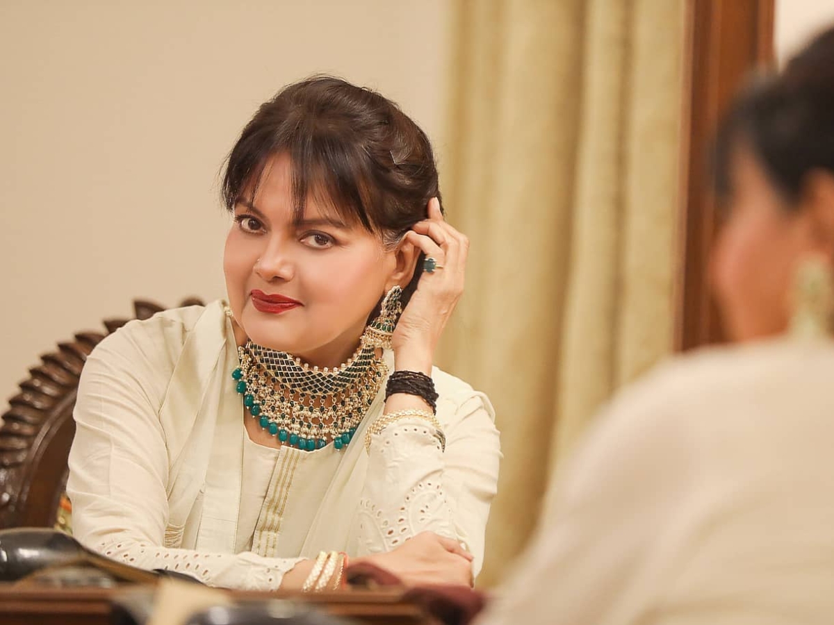 Sushmita Mukherjee - Photo Gallery