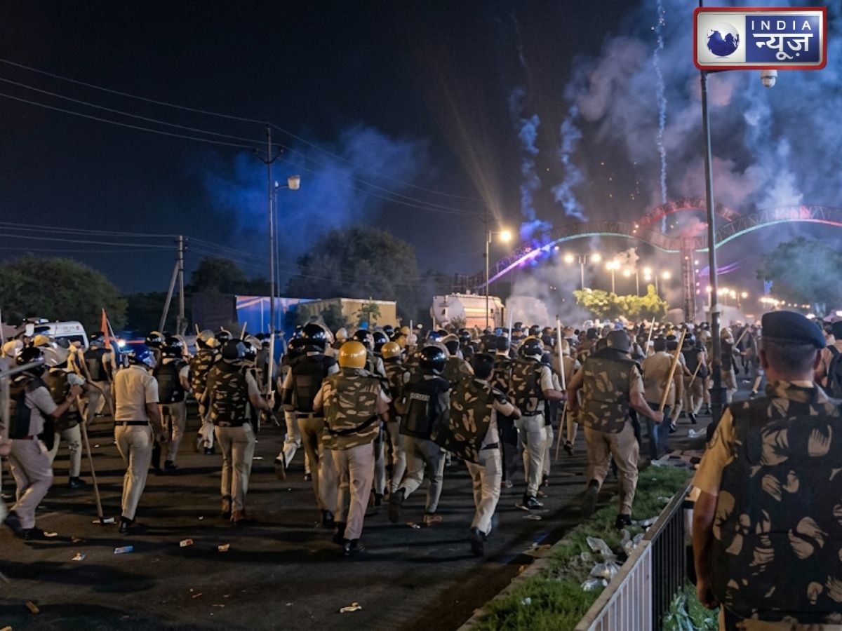 Ambala Sikh community protest: अंबाला में हालात बेकाबू! आंसू गैस, लाठीचार्ज और पत्थरबाजी… DSP समेत 7 जवान घायल; आखिर क्यों भड़का विवाद?