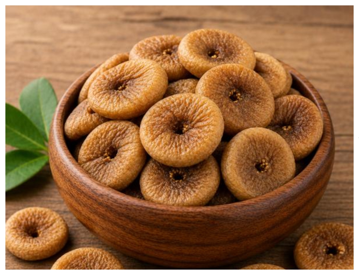 If you like sweets, dried figs can be an option. - Photo Gallery
