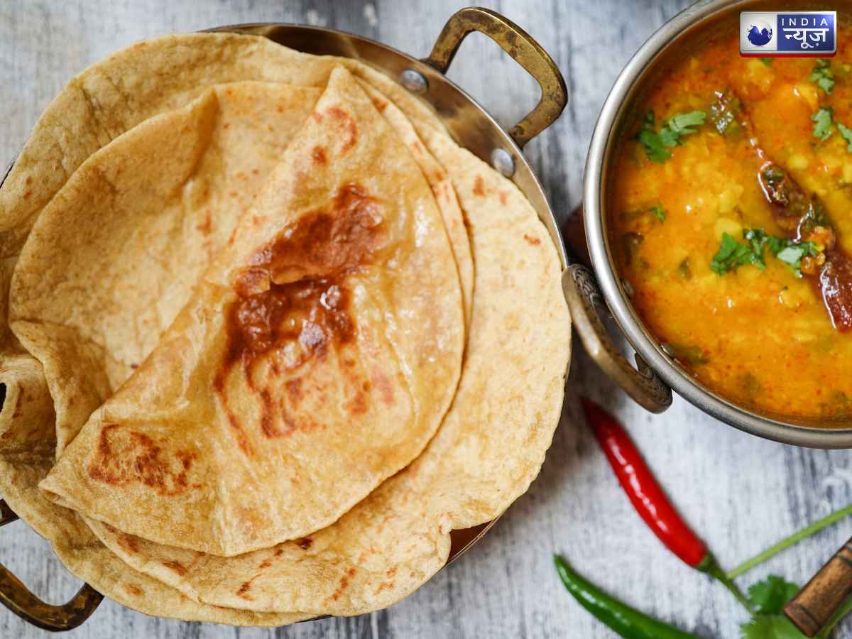 Eat lentils and roti - Photo Gallery