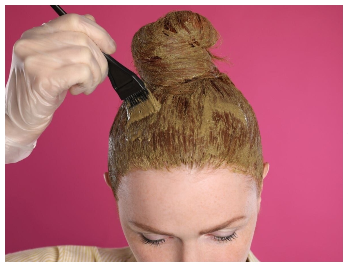 Cover your hair with a plastic cover - Photo Gallery