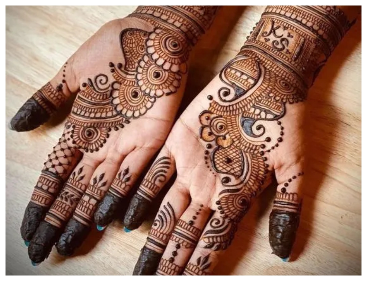 Arabic Mehndi Design - Photo Gallery