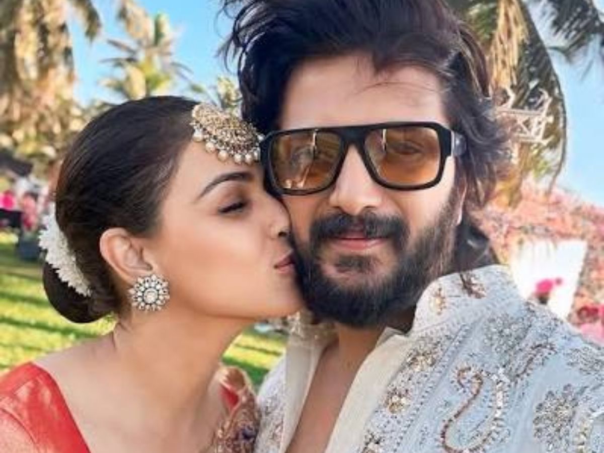 Riteish Deshmukh Romantic dialogue - Photo Gallery