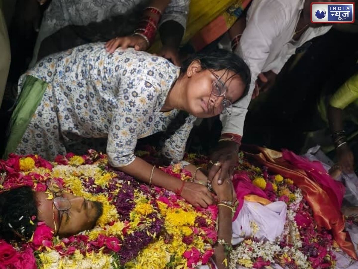 बुझ गया घर का चिराग, रक्षाबंधन पर बहन ने भाई की कलाई पर बांधी आखिरी राखी, भावुक कर देगा ये मंजर