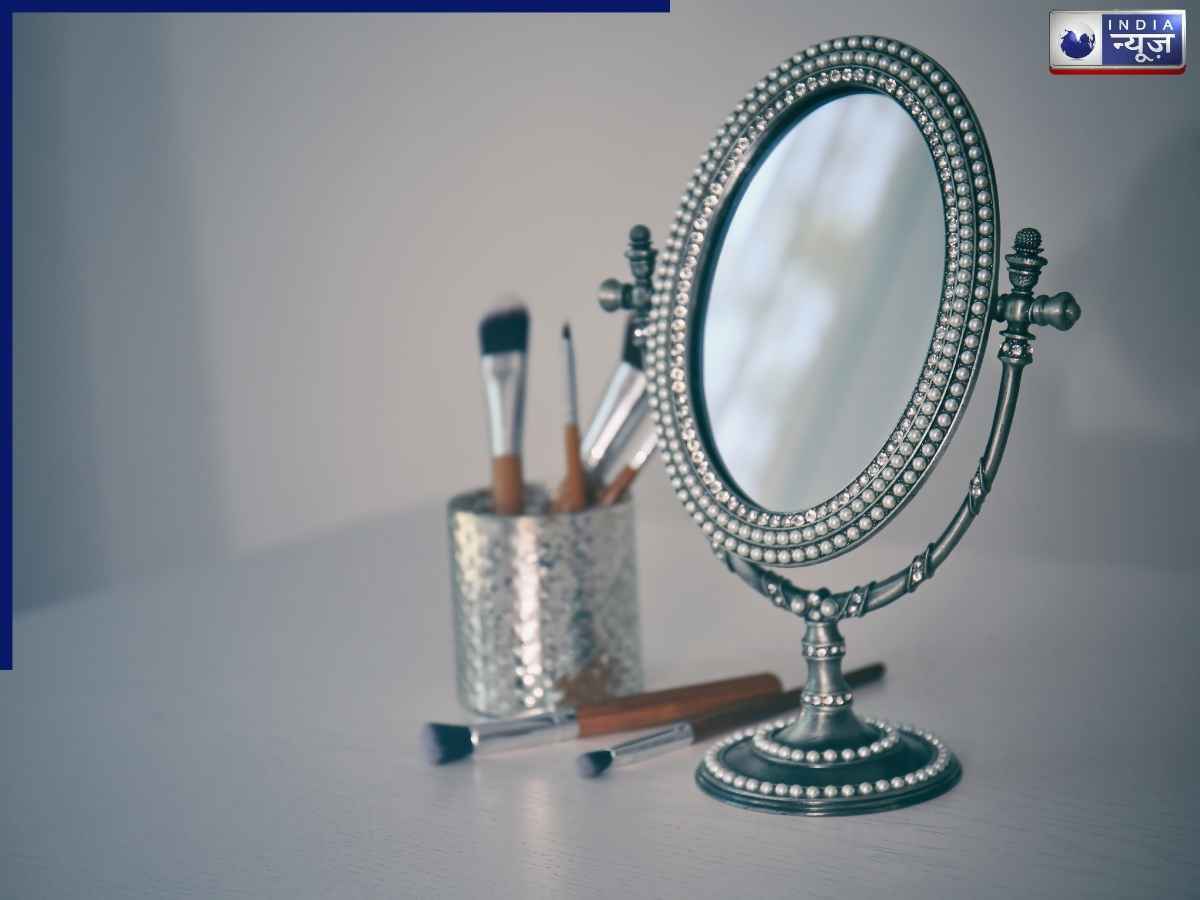 Mirrors and glass tables - Photo Gallery