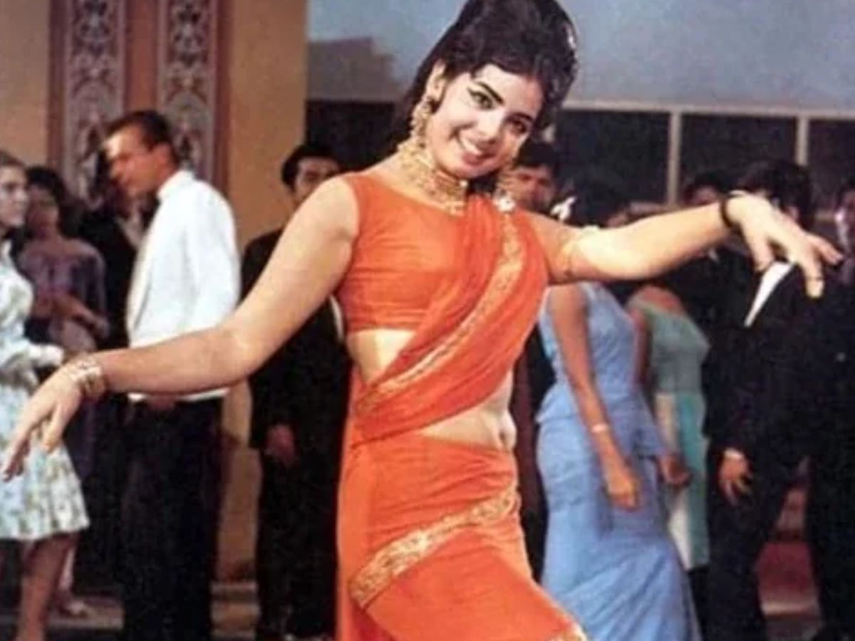 mumtaz - Photo Gallery