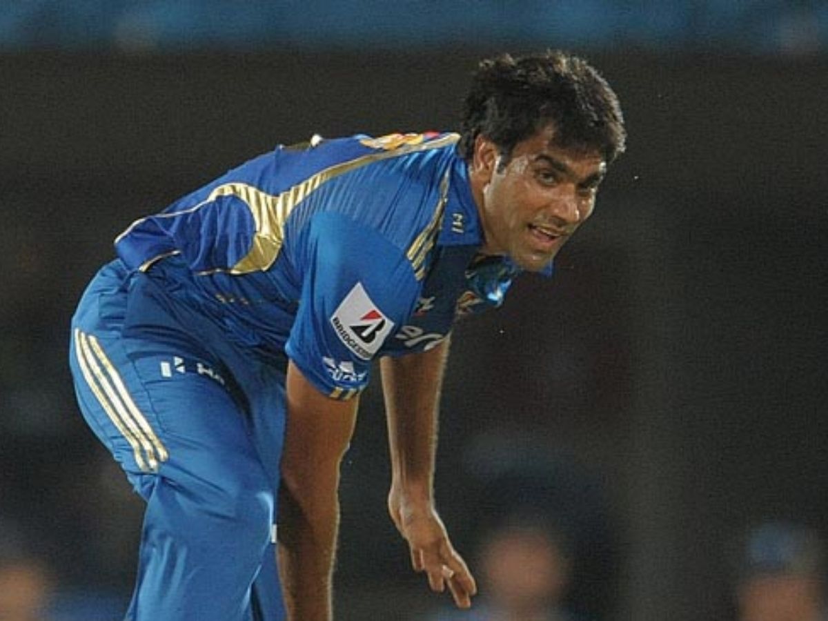 munaf patel - Photo Gallery