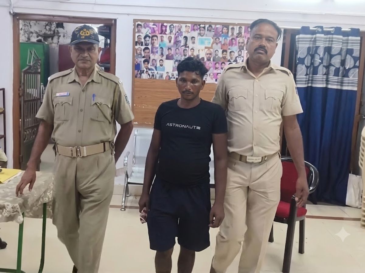 मासूम से दरिंदगी का आरोप, कुरकुरे का लालच देकर 4 साल की बच्ची को घर ले गया पड़ोसी, की हैवानियत