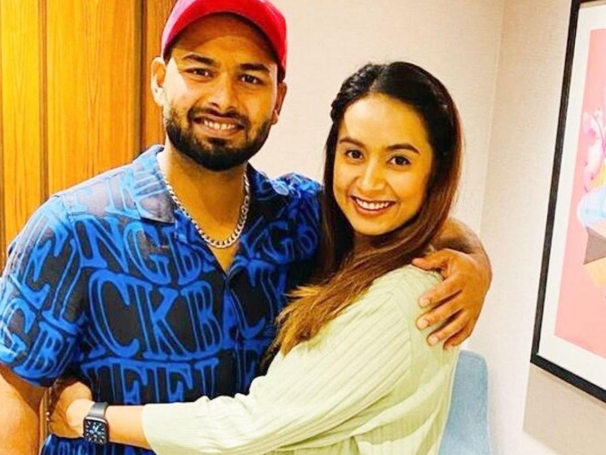 rishabh pant and sakshi pant - Photo Gallery