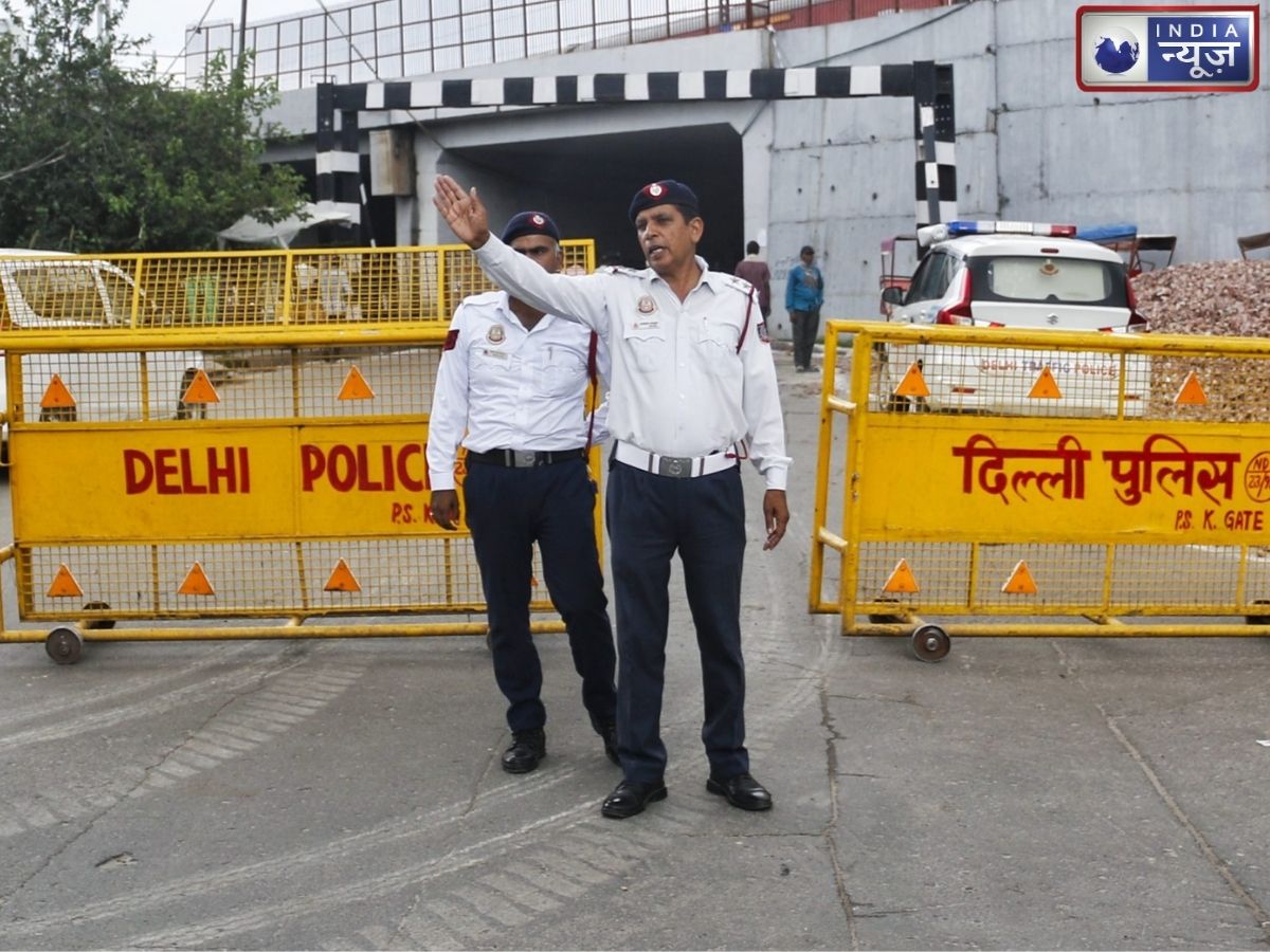 15 अगस्त पर दिल्ली का ट्रैफिक प्लान, इन रास्तों पर नहीं मिलेगी एंट्री, घर से निकलने से पहले पढ़ लें एडवाइजरी